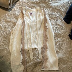 Free people top with lace arm detail